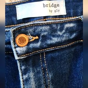 Bridge flare jeans